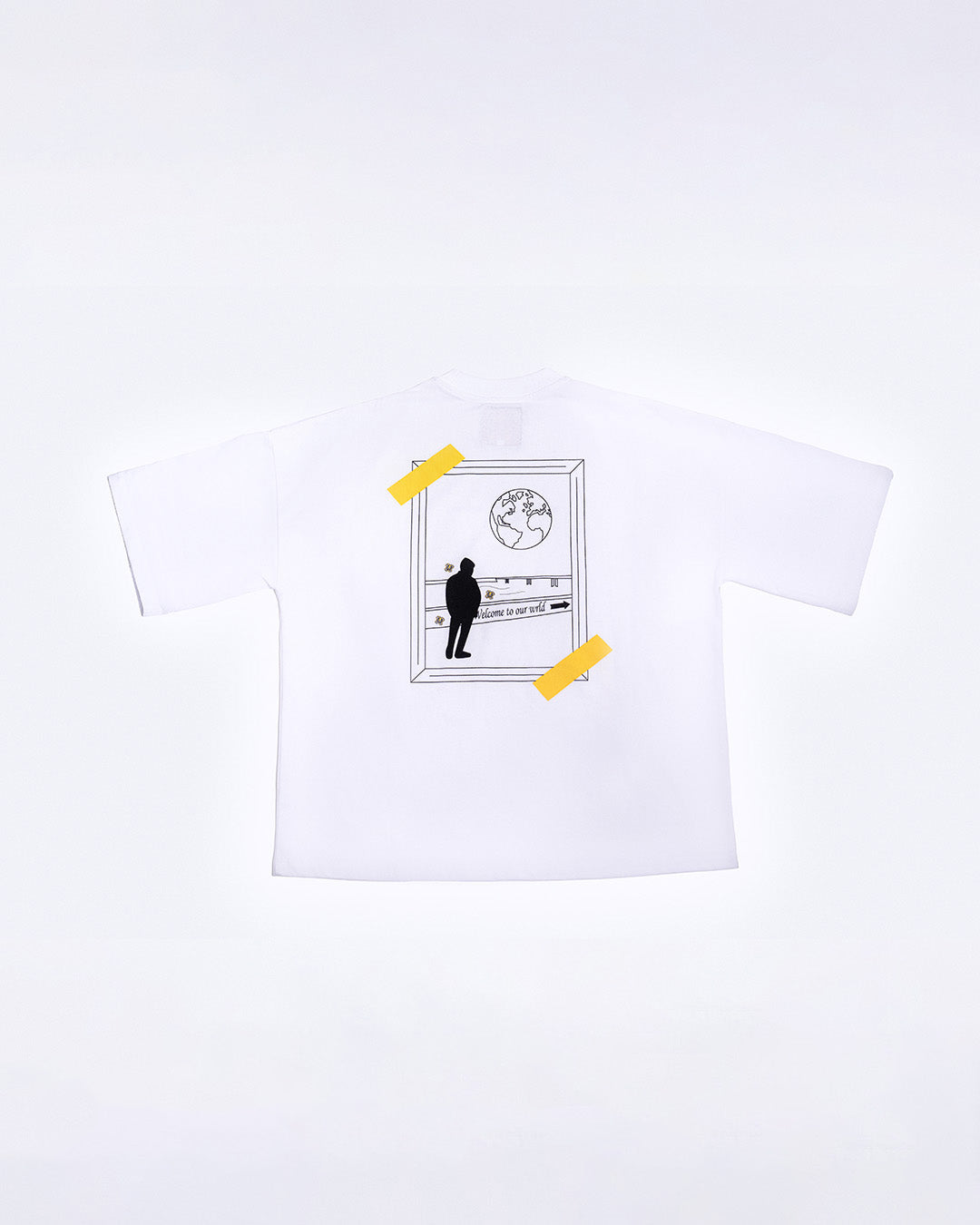 T-shirt blanc - "Welcome to our world"